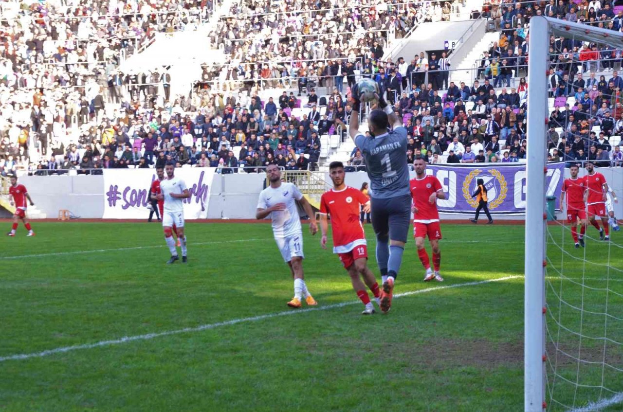 TFF 3. Lig: Orduspor 1967: 3 - Karaman Futbol Kulübü: 2