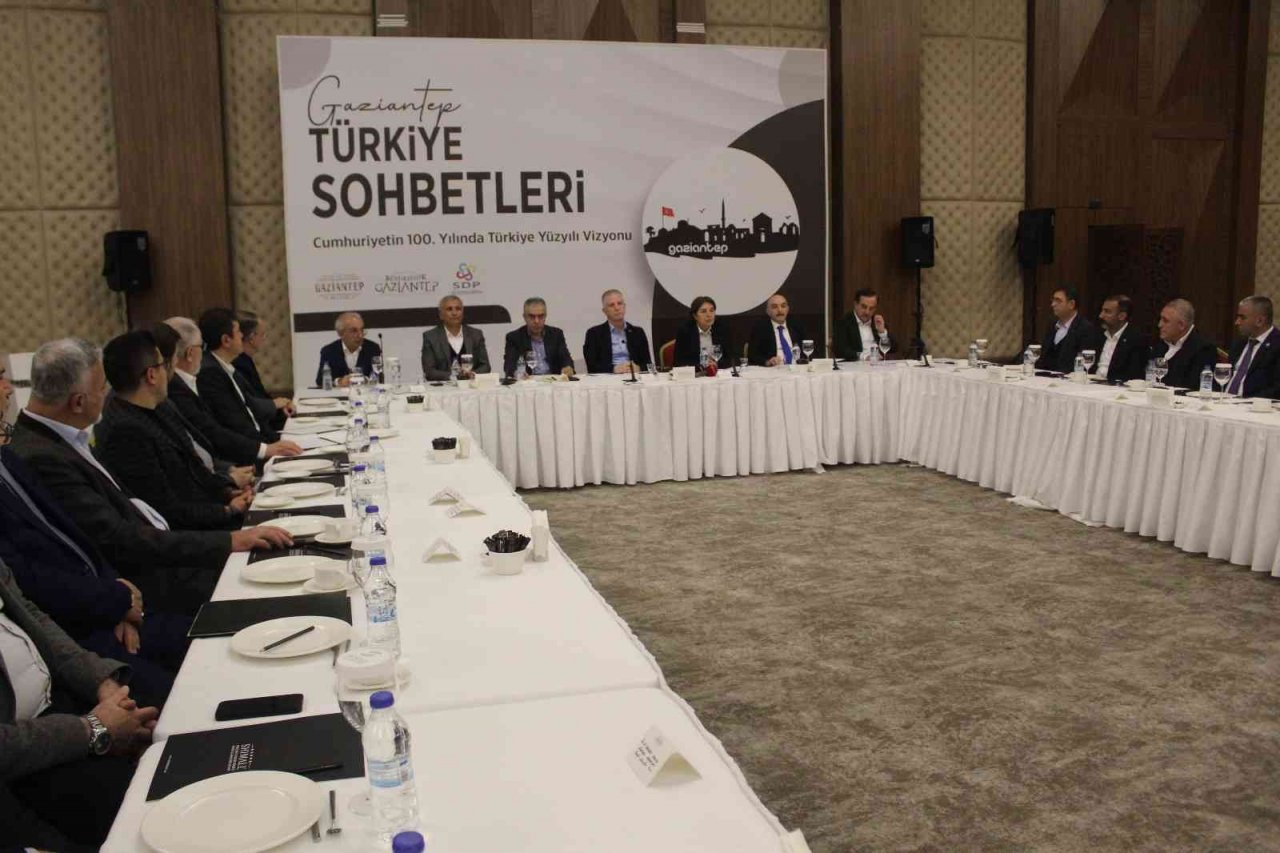 "Türkiye Yüzyılı vizyonu"nda Gaziantep buluşması yapıldı
