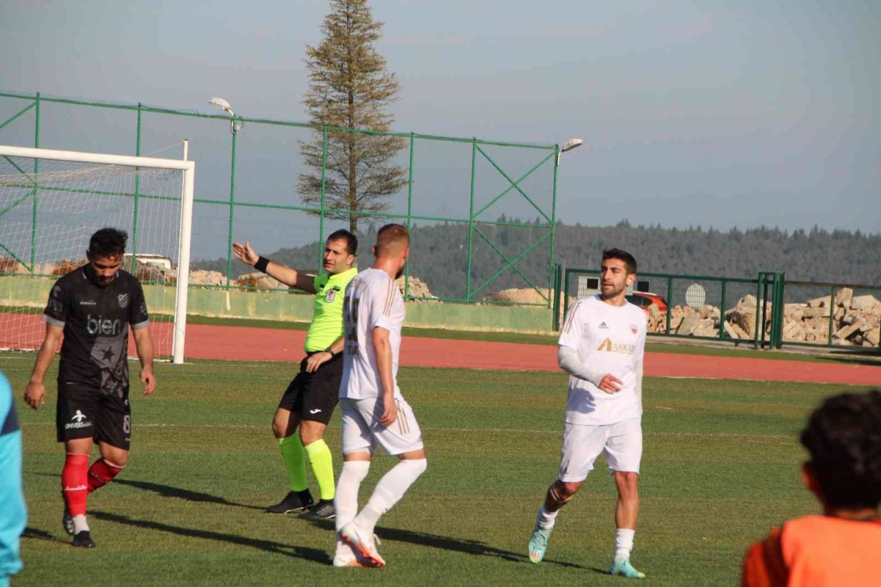 1969 Bilecik Spor kendi evinde kaybetti