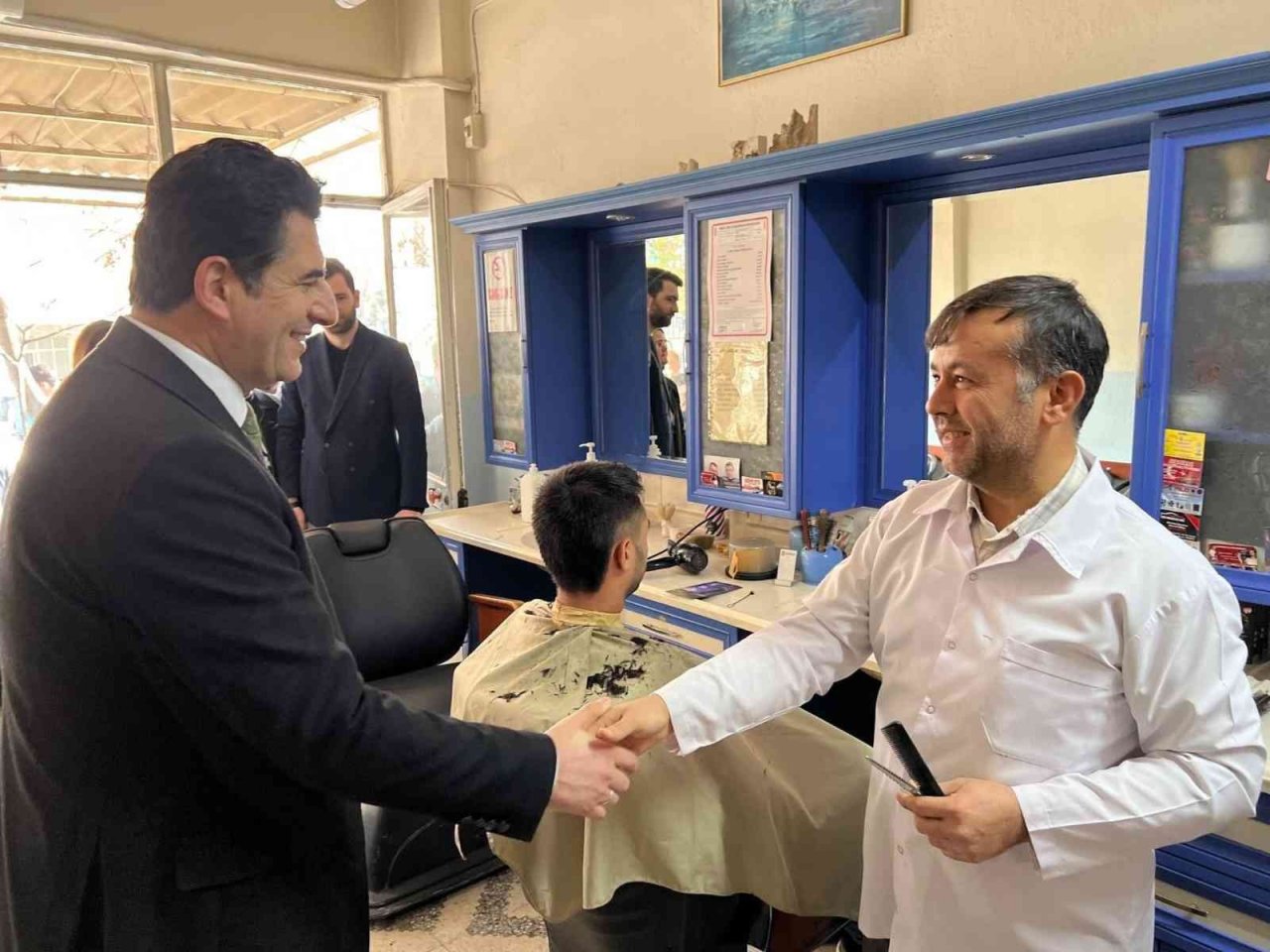 Denizli AK Parti tam kadro sahaya indi