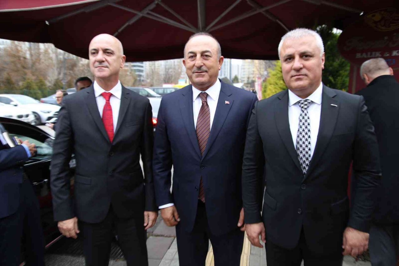 Bakan Çavuşoğlu, ALTSO heyetini kabul etti
