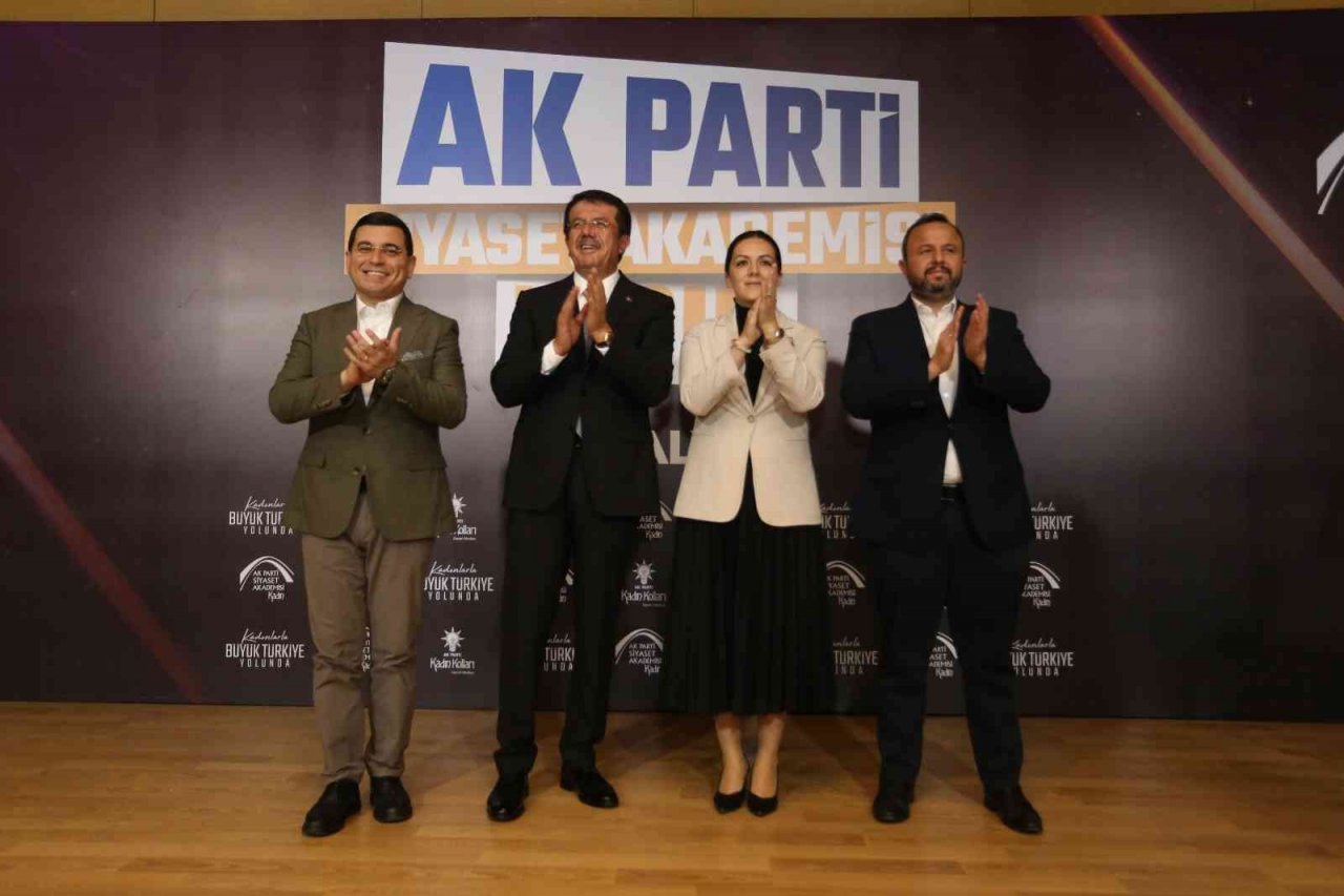 Tütüncü: "Hanım efendiler hem evde, hem de tarihte devlet ana’mızdır "