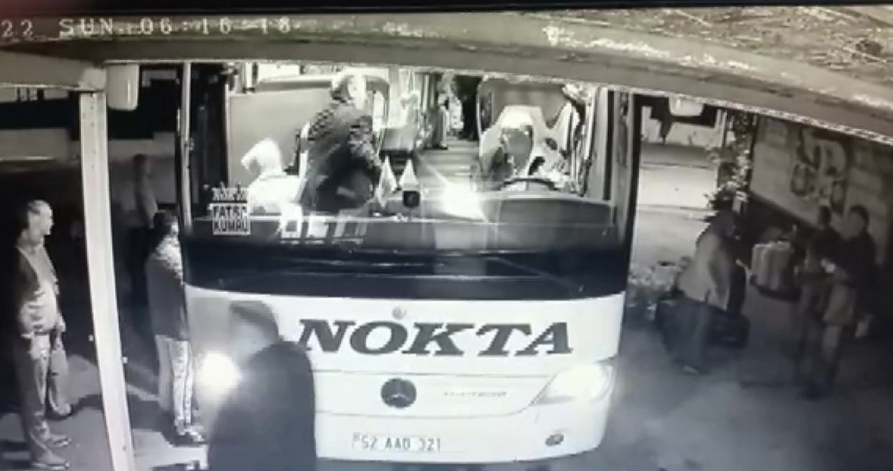 Ümraniye’de terminal hırsızları iş başında: Yaşlı yolcunun cüzdanını çaldılar