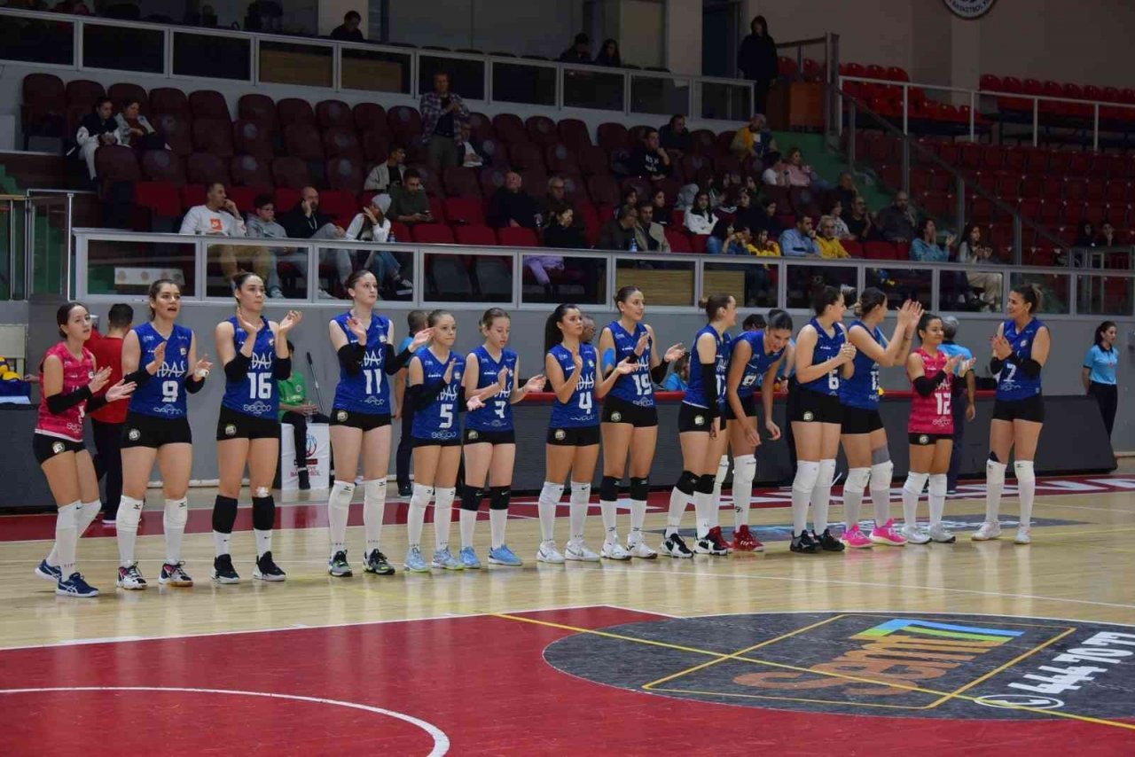 Bozüyük Belediyesi Eğitim ve Spor Kulübü grup liderliğini sürdürüyor