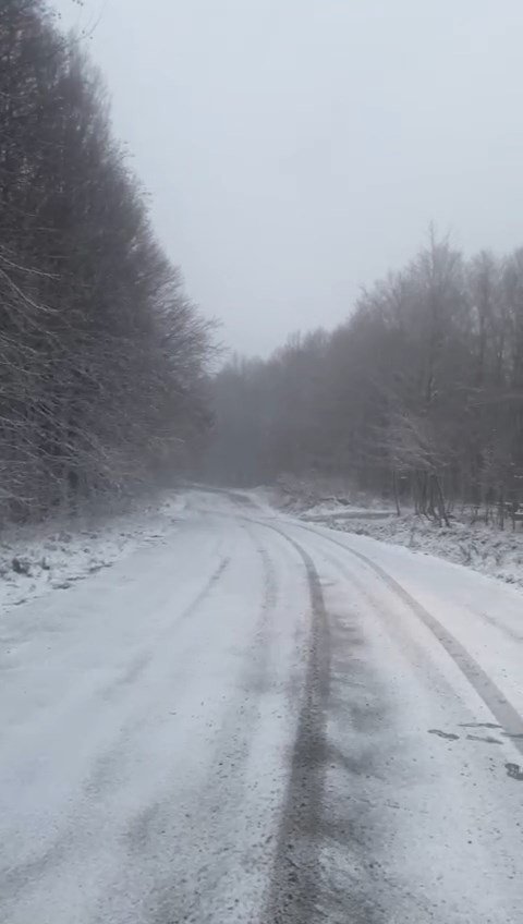 İznik‘te kar etkisini sürdürüyor