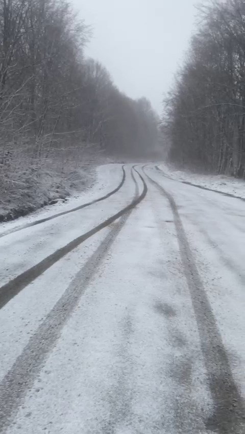 İznik‘te kar etkisini sürdürüyor