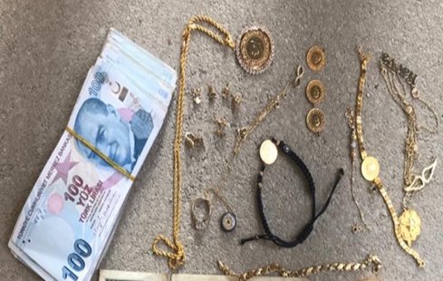 Hırsızlar 80 bin liralık ziynet eşyasını elektrik hattına sakladı