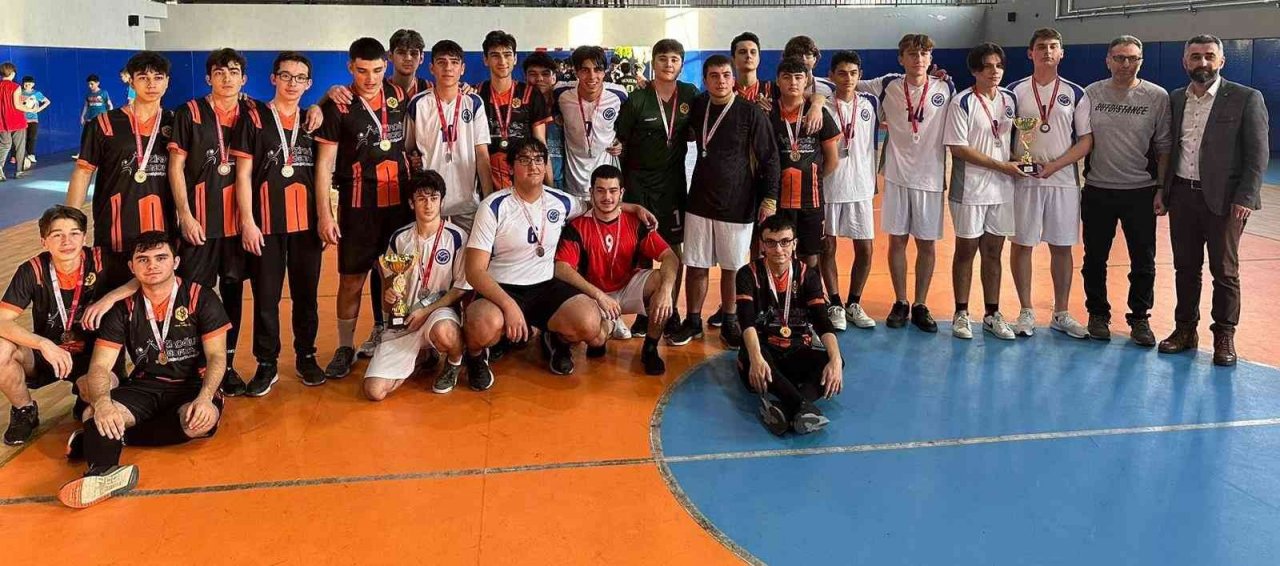 Hentbolda şampiyonlar belli oldu