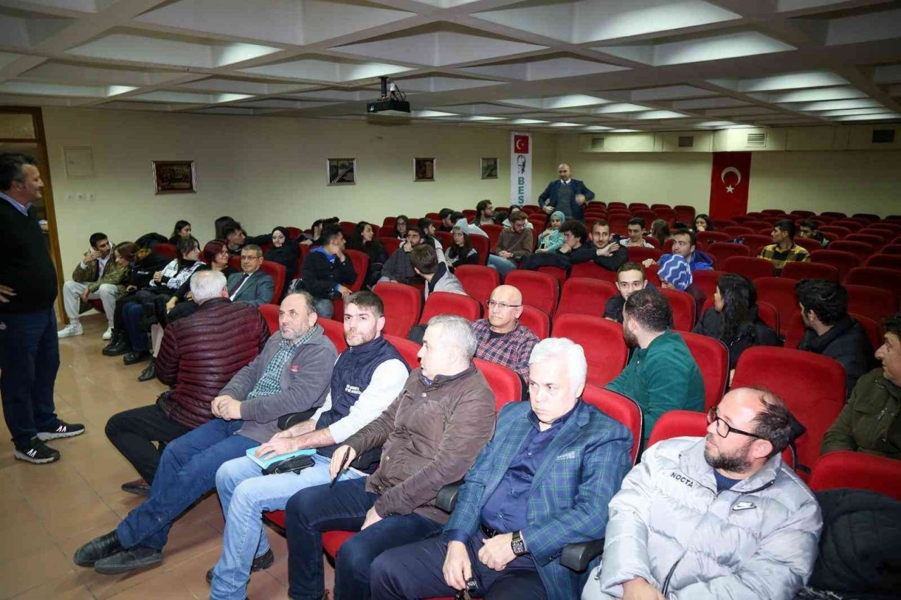 Gençler dijitali, esnaf tecrübesini anlatıyor