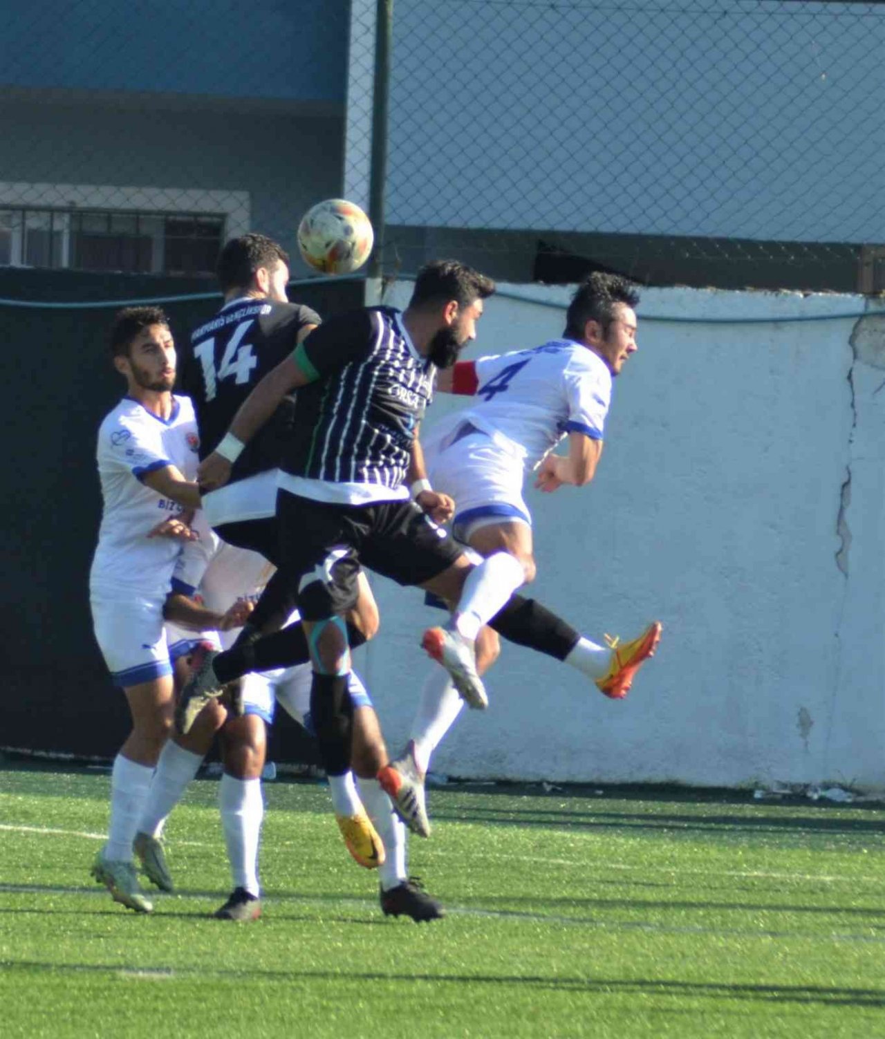 Marmaris Gençlikspor, Dalaman Belediyespor’la kendi evinde berabere kaldı