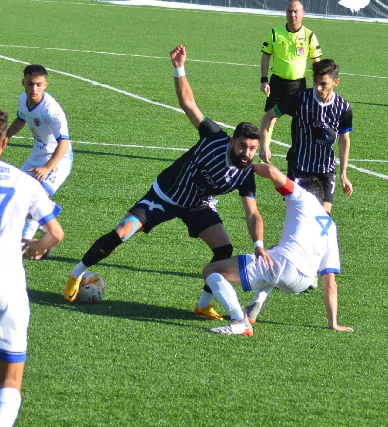 Marmaris Gençlikspor, Dalaman Belediyespor’la kendi evinde berabere kaldı