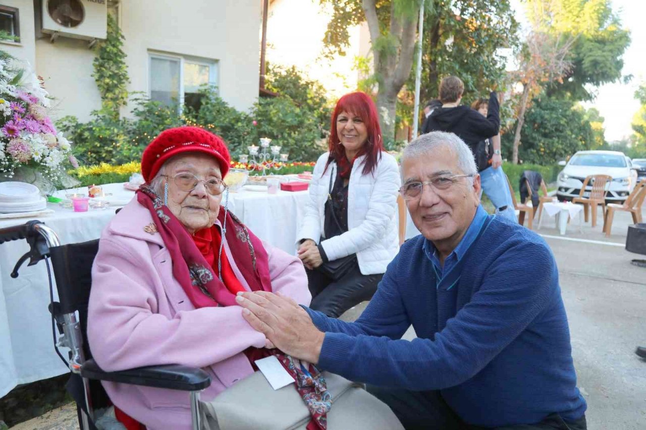 Tarhun, Narduvan Bayramı kutlamasına katıldı