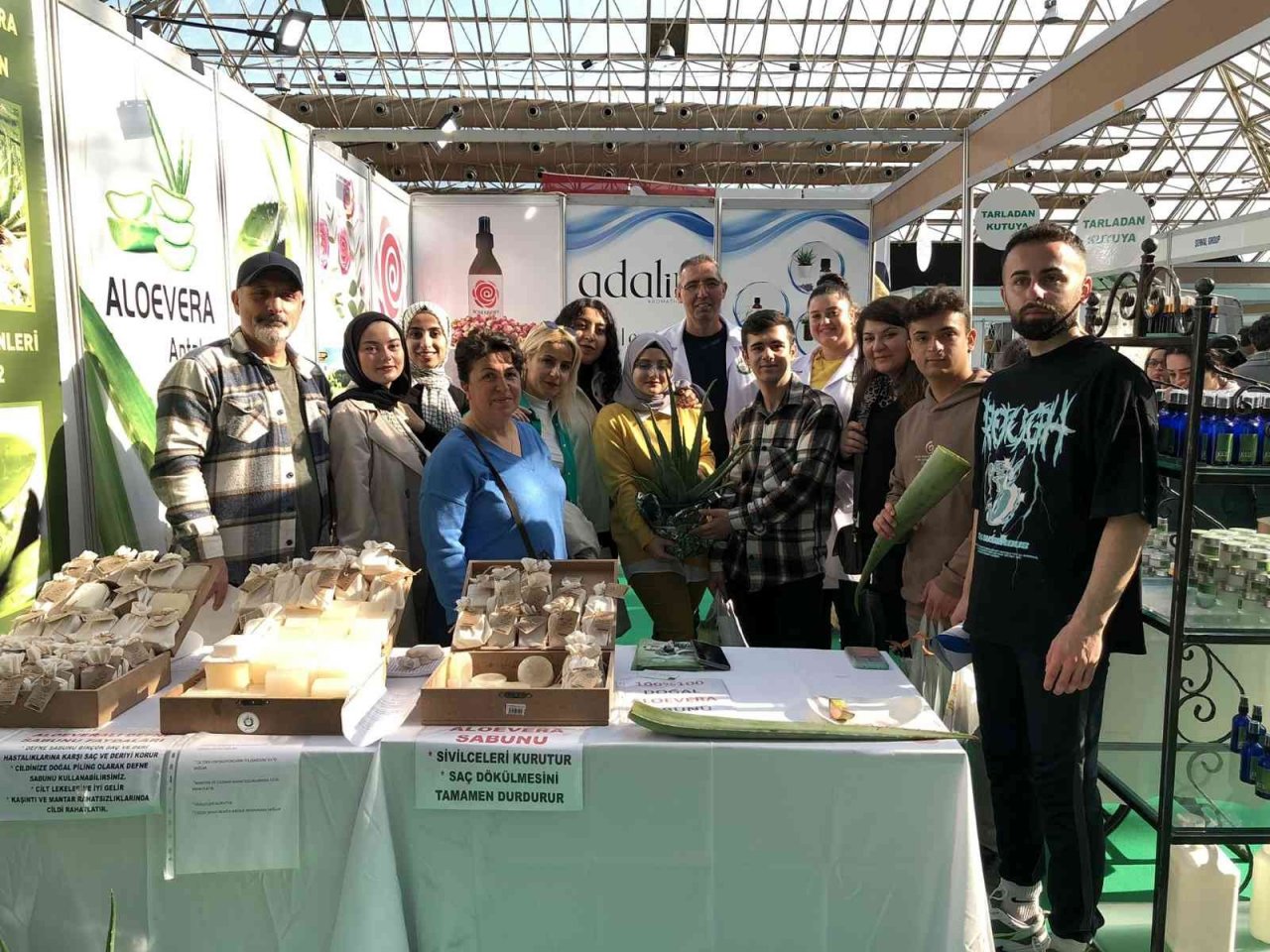 NEVÜ öğrencileri “Antalya Tıbbi ve Aromatik Bitkiler Fuar’ında