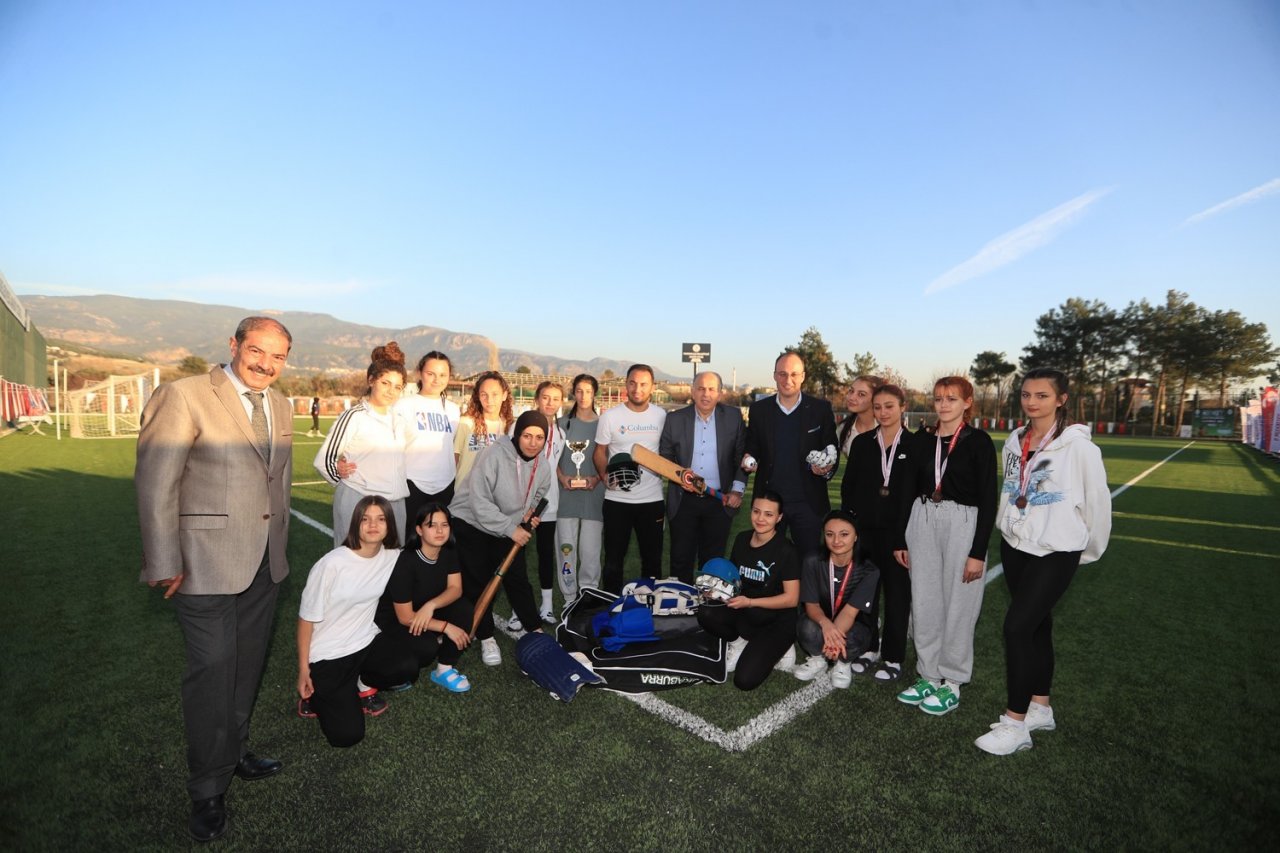 Pamukkale kriket heyecanına ev sahipliği yaptı