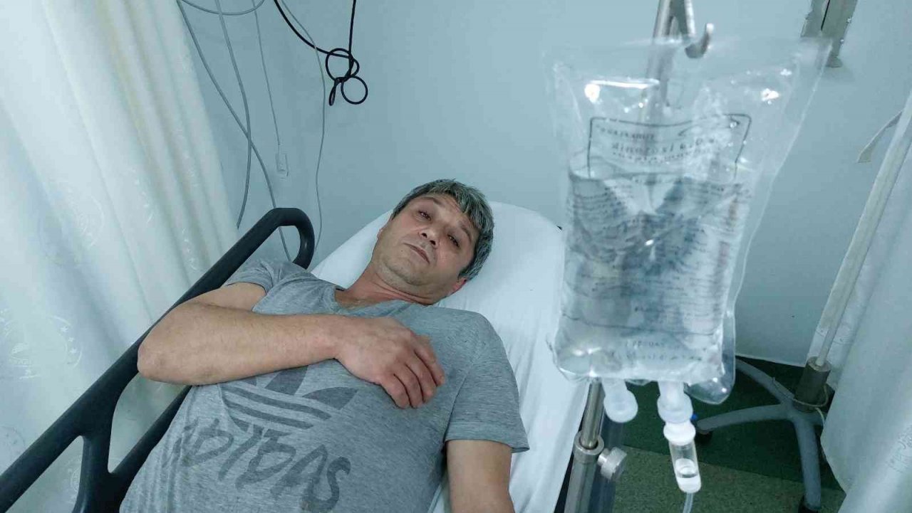 Evinden çıkarken silahlı saldırıda yaralandı