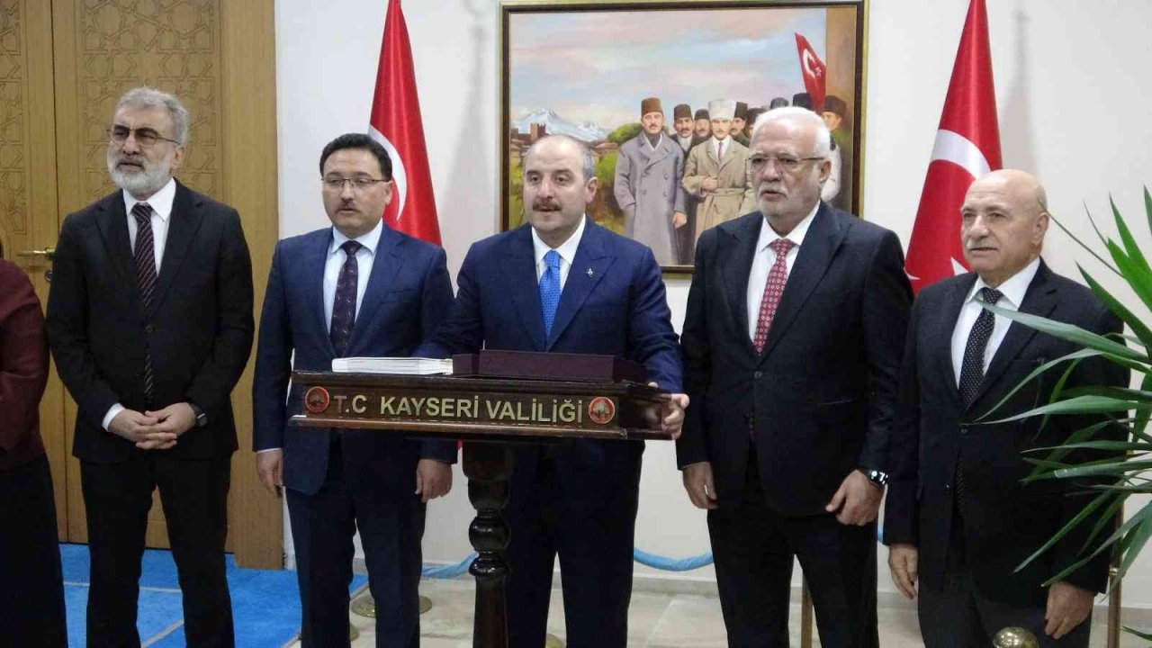 Bakan Varank’tan Vali Çiçek’e ziyaret