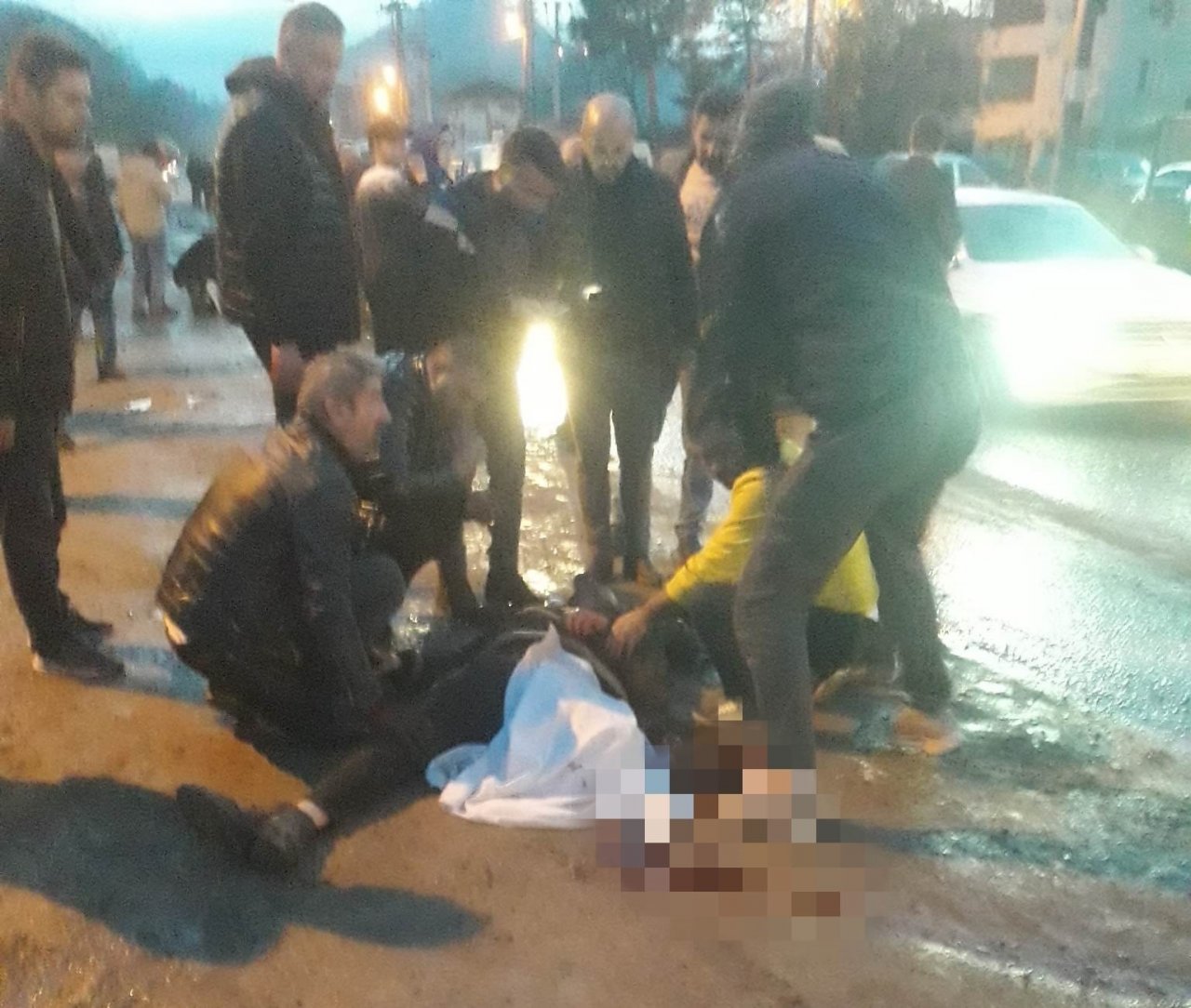 Kazada ağır yaralanan öğretmen, 3 gün sonra hayatını kaybetti