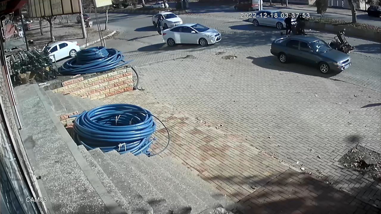 Kaza anı kameraya yansıdı