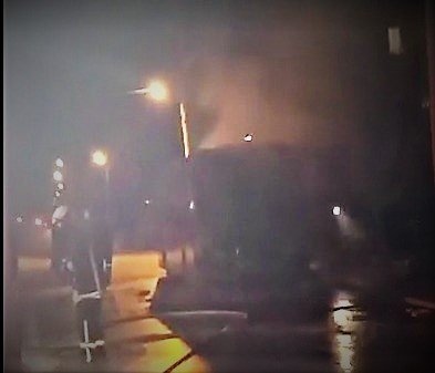 Seyir halindeki otobüste çıkan yangın korkuttu