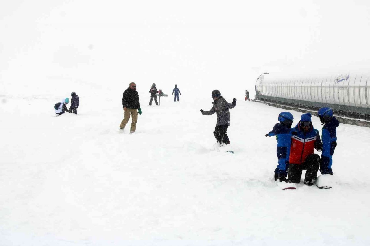 Erciyes’te sezon heyecanı