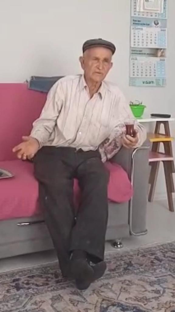 İki katlı ahşap evde çıkan yangında 94 yaşındaki yaşlı adam hayatını kaybetti