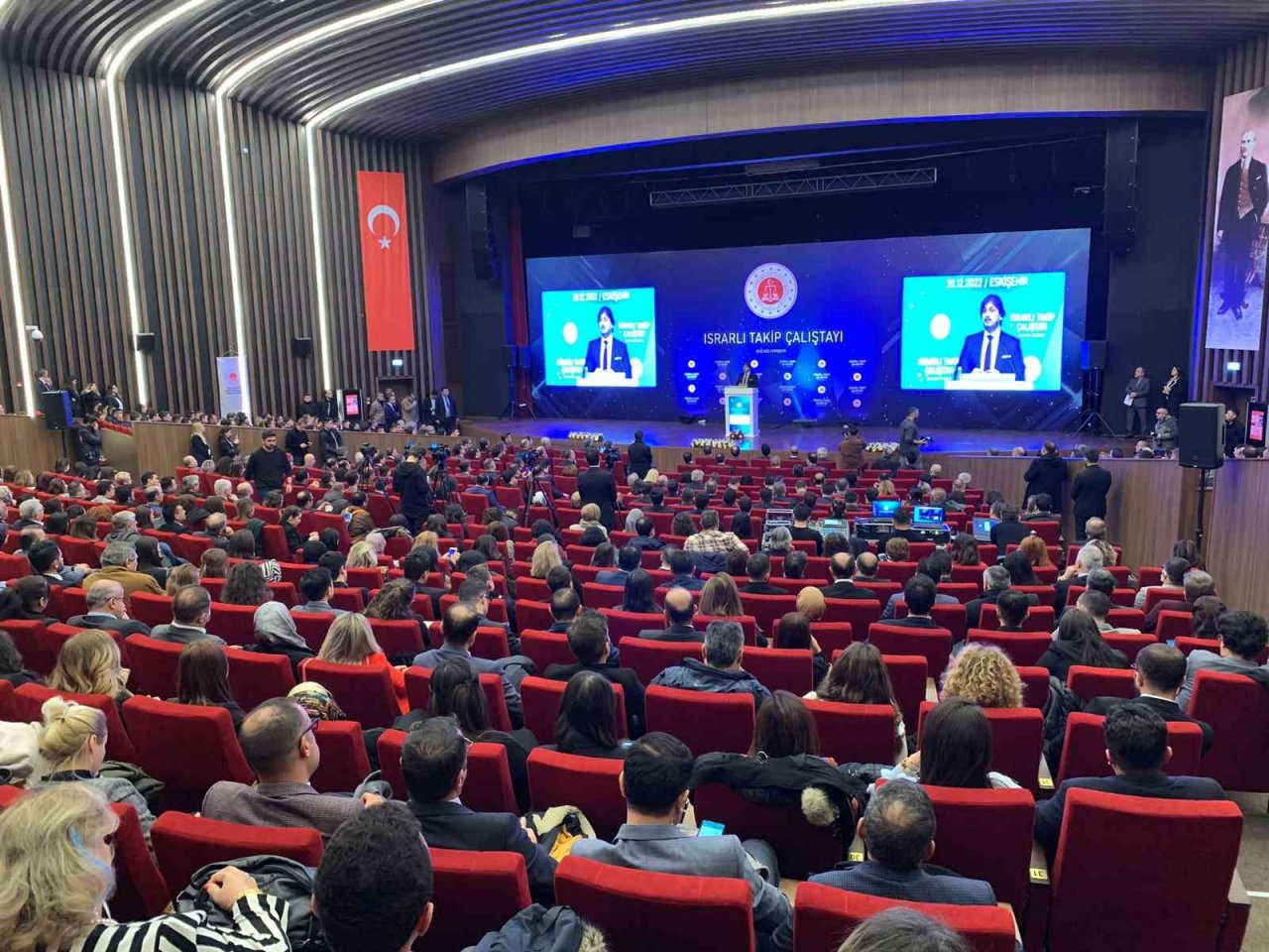 Adalet Bakanlığı Eskişehir’de Israrlı Takip Çalıştayı düzenledi