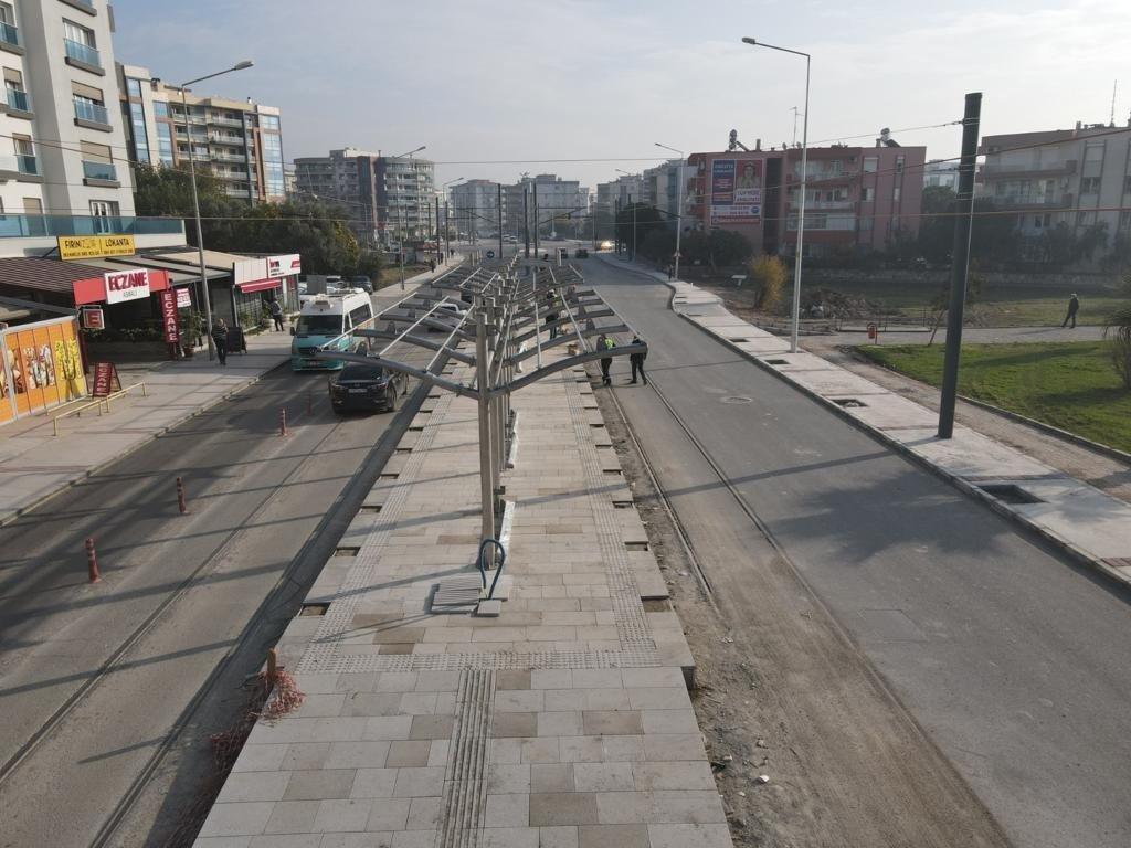 Çiğli Tramvayında sona doğru: Hatta elektrik veriliyor