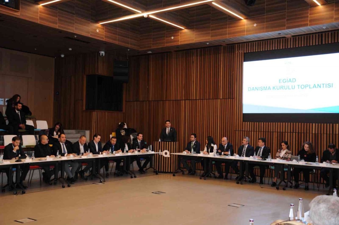 EGİAD Danışma Kurulu, senenin son toplantısını yaptı