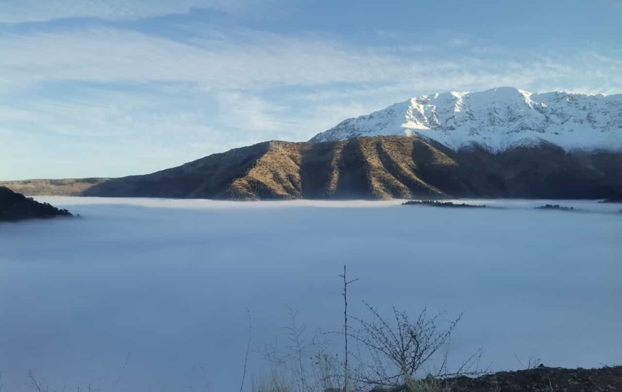Berit Dağı sise büründü