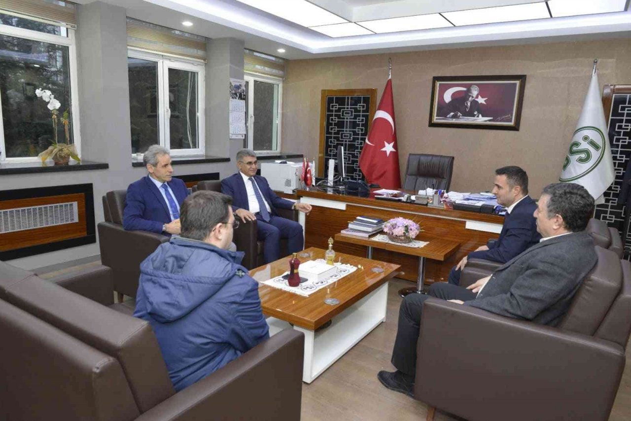 Vali Gürel kentte devam eden projeler için Kastamonu’da bölge müdürlerini ziyaret etti