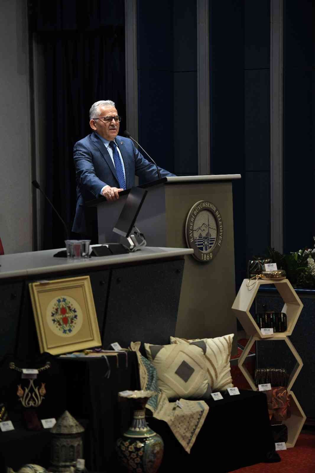 Başkan Büyükkılıç, e-38’in dünyaya açılan yeni ara yüzünü tanıttı