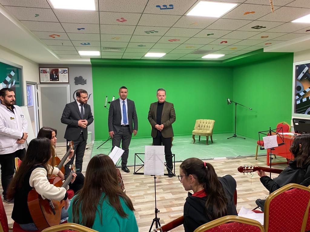 Büyükşehir’in ‘Değer Gençlik’ Seminerine Kaymakam Karacan konuk oldu