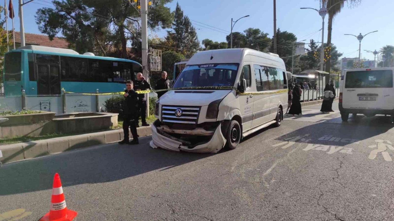 Şanlıurfa’da servis aracına silahlı saldırı: 1 yaralı