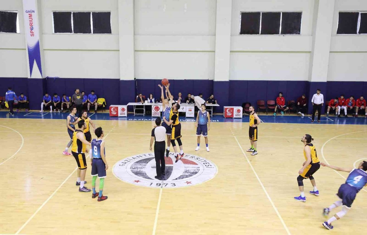 ÜNİLİG Basketbol Bölgesel Ligi GAÜN ev sahipliğinde başladı