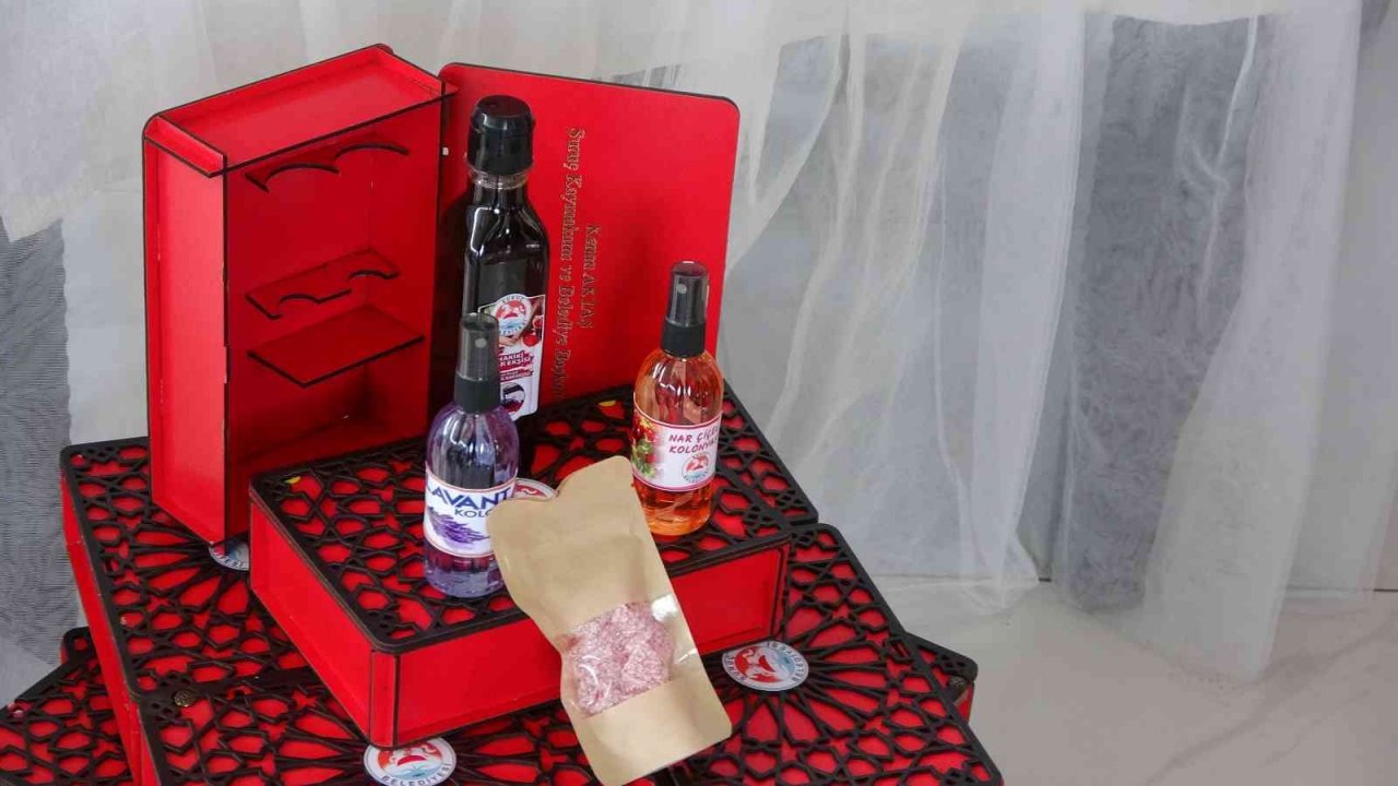 İlçede üretilen yöresel ürünler, Türkiye’nin dört bir yanına gönderiliyor