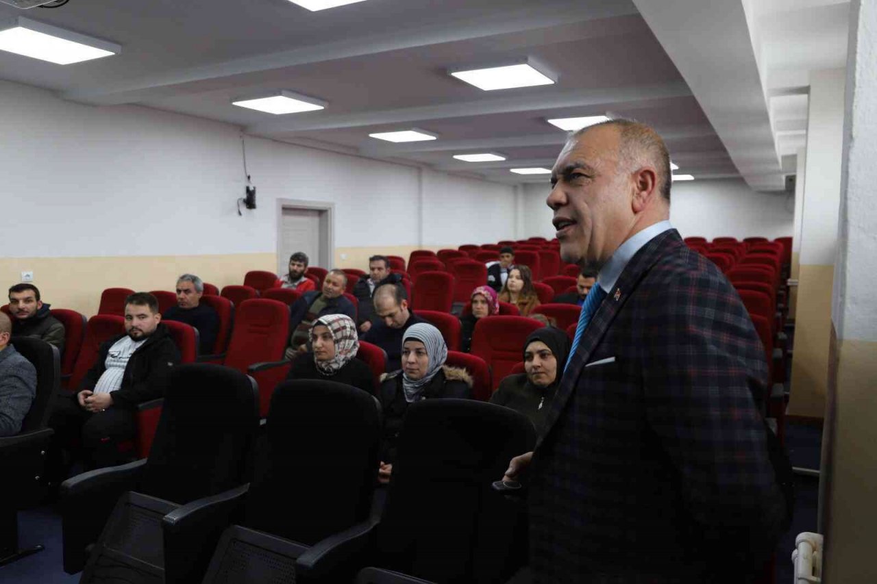 Bayburtlu aileler okullardaki yerini aldı