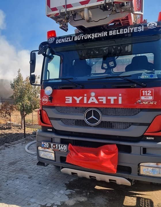 Tel fabrikasında çıkan yangın korkuttu