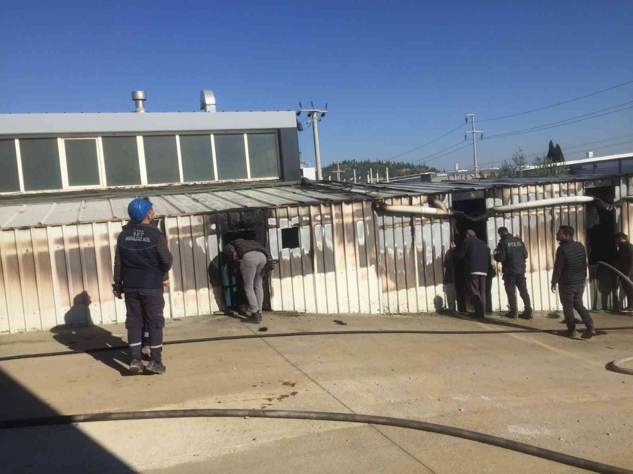 Tel fabrikasında çıkan yangın korkuttu