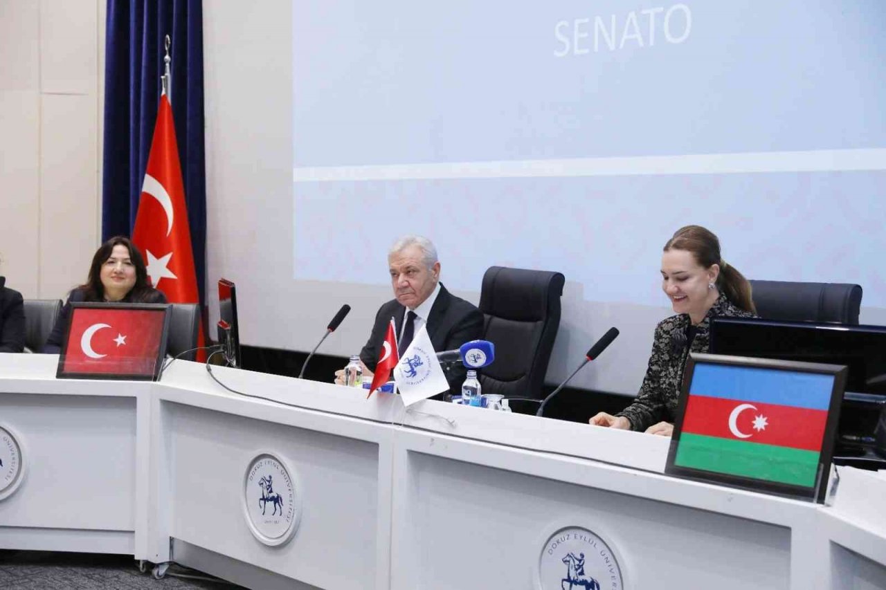 DEÜ’de "kardeş" buluşması