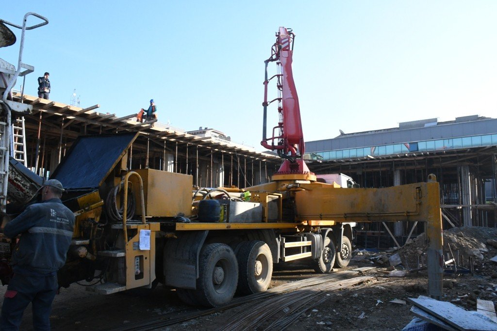 Cami meydan çarşı konsepti şekilleniyor