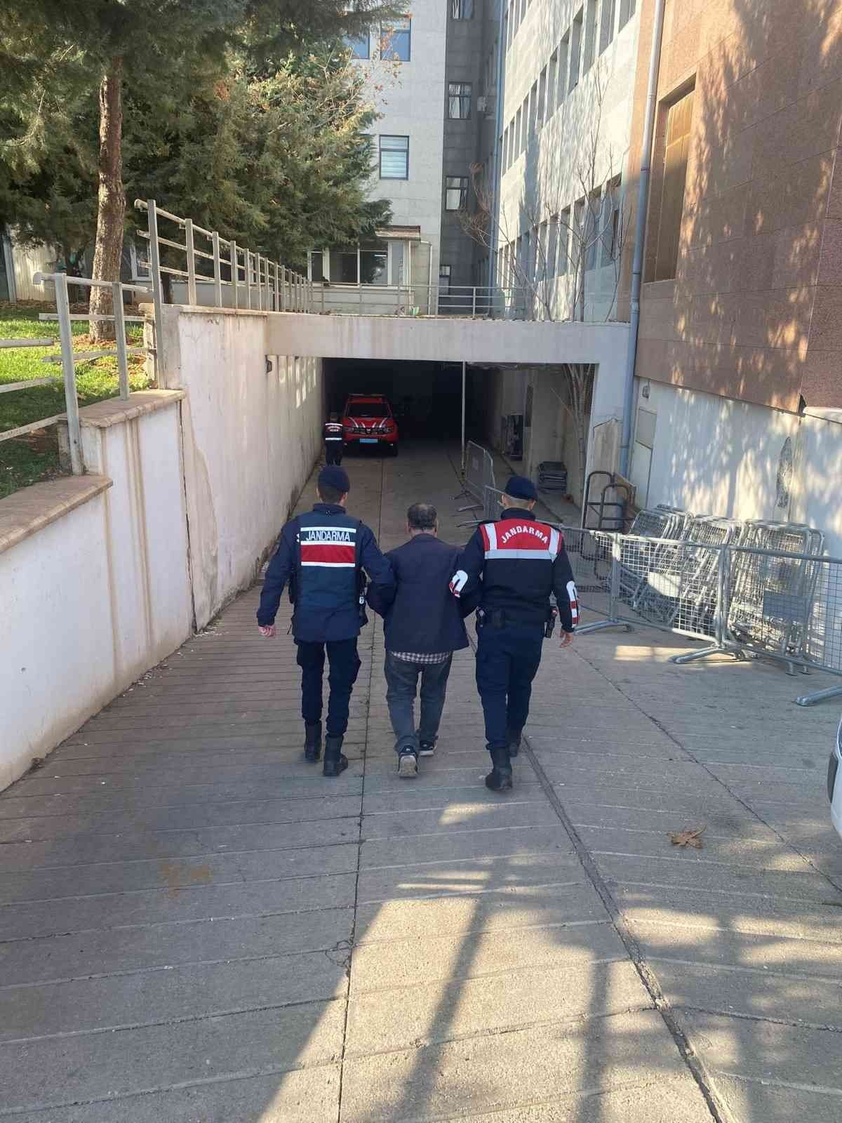 Gaziantep’te çeşitli suçlardan aranan 35 şüpheli yakalandı