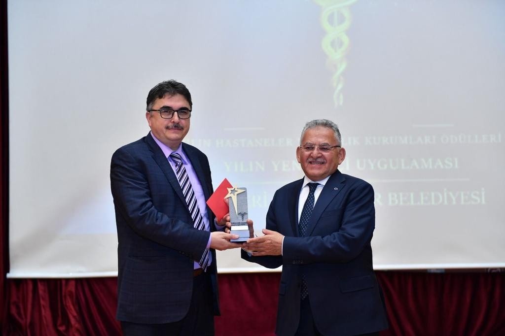 Başkan Büyükkılıç’a Hospice Projesi tebriği