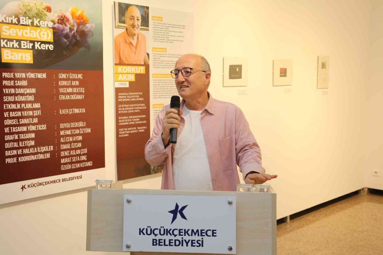 Korkut Akın’ın 41 yıllık kartpostal çalışmaları Küçükçekmece’de