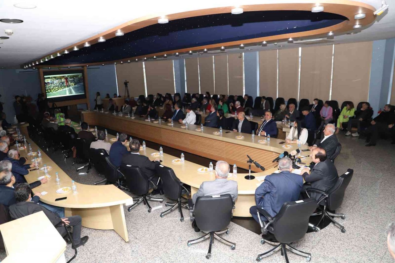 Vali Pehlivan: "Festivalle Mersin’in narenciyenin başkenti olduğunu bir kez daha ilan etmiş olduk"