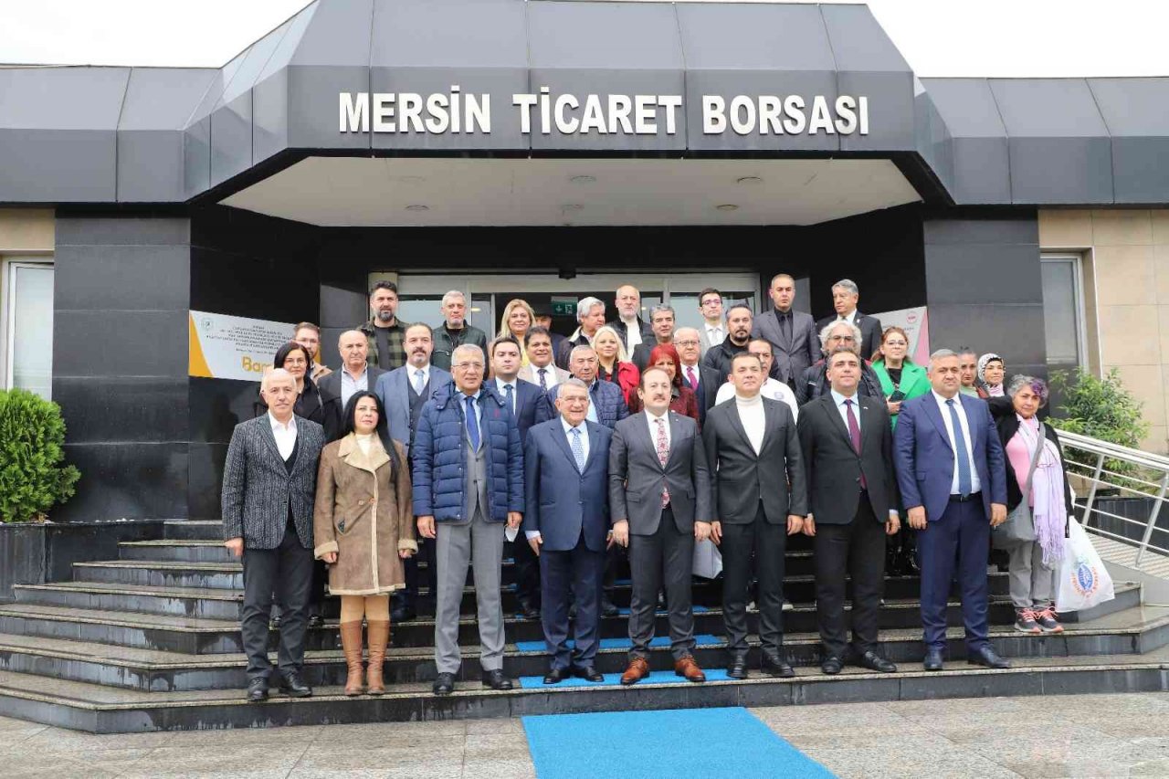 Vali Pehlivan: "Festivalle Mersin’in narenciyenin başkenti olduğunu bir kez daha ilan etmiş olduk"