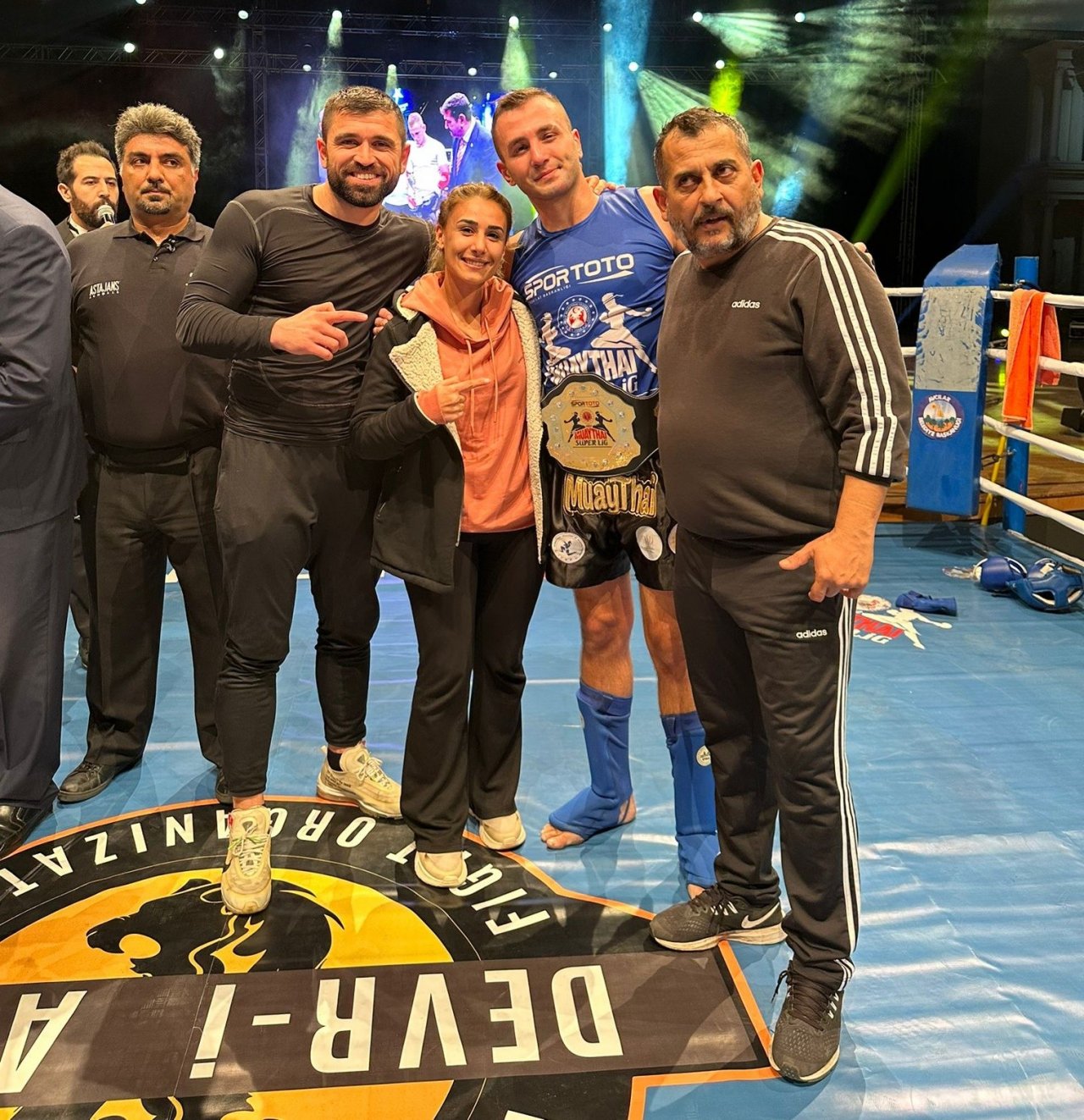 Kırık ayakla çıktığı finali kazandı