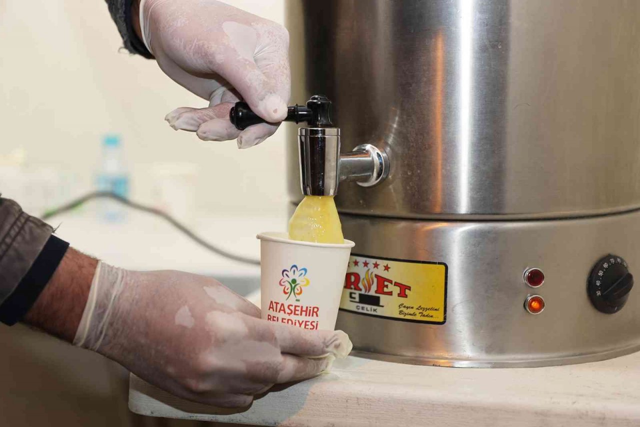 Ataşehirliler güne sıcak çorbayla başlıyor