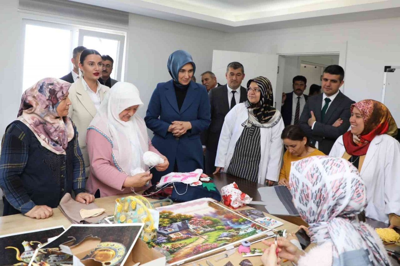 Afyonkarahisarlı kadınların ürünleri e-ticaret üzerinden satılacak