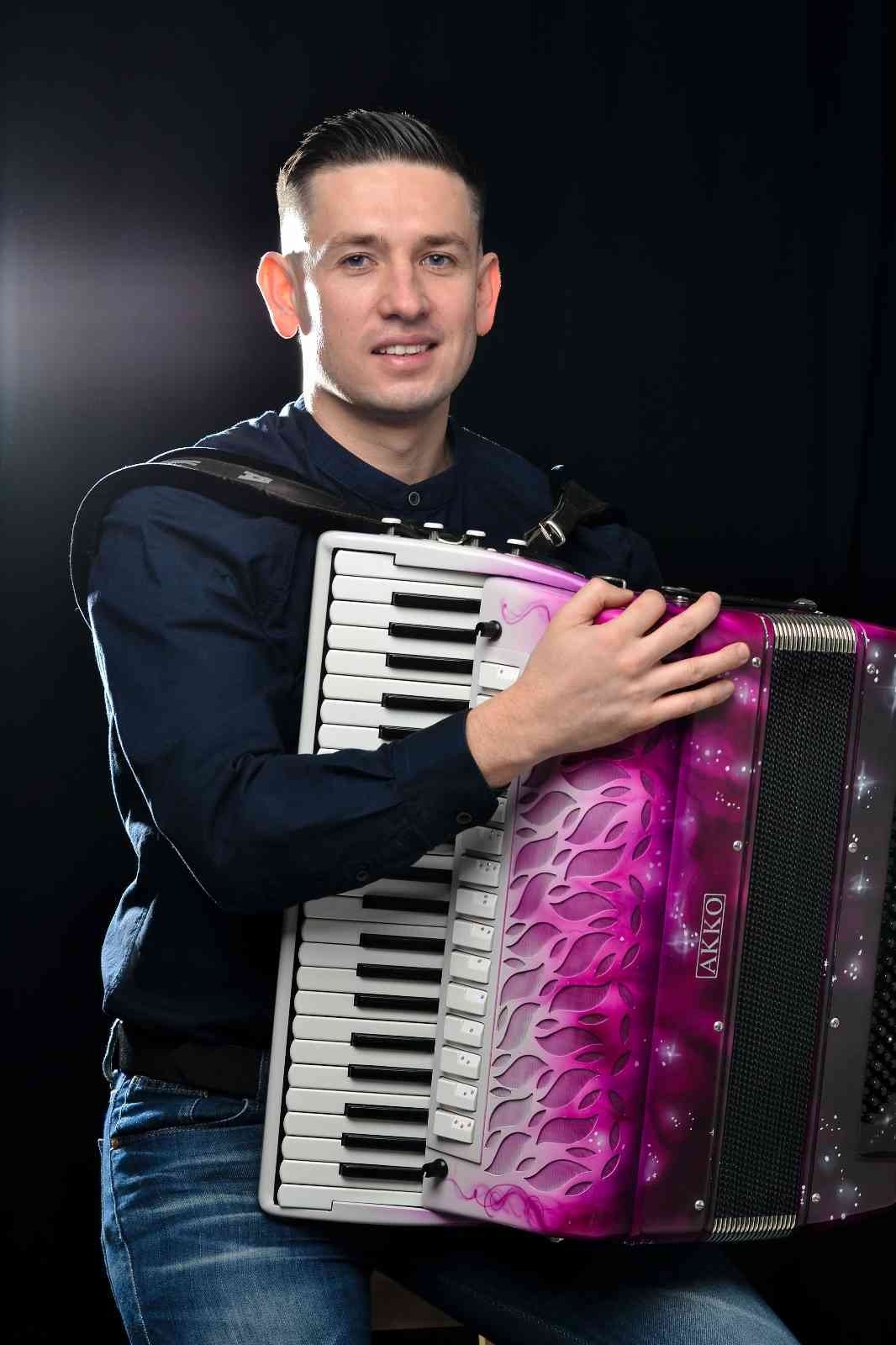 Yeni Yıl Çarşısı’nda hafta sonu coşkusu