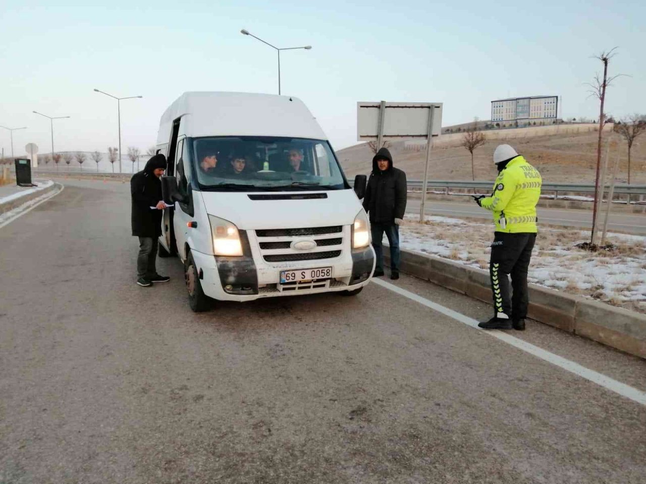 Bayburt’ta öğrenci servisleri denetlendi